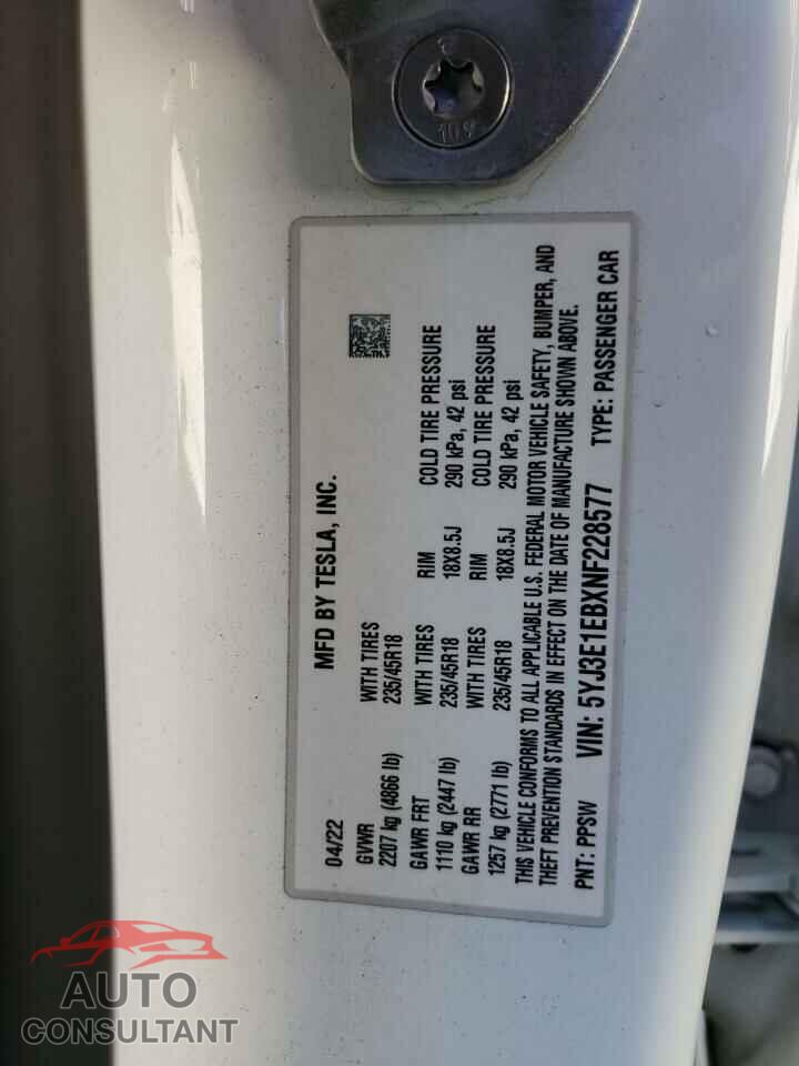 TESLA MODEL 3 2022 - 5YJ3E1EBXNF228577