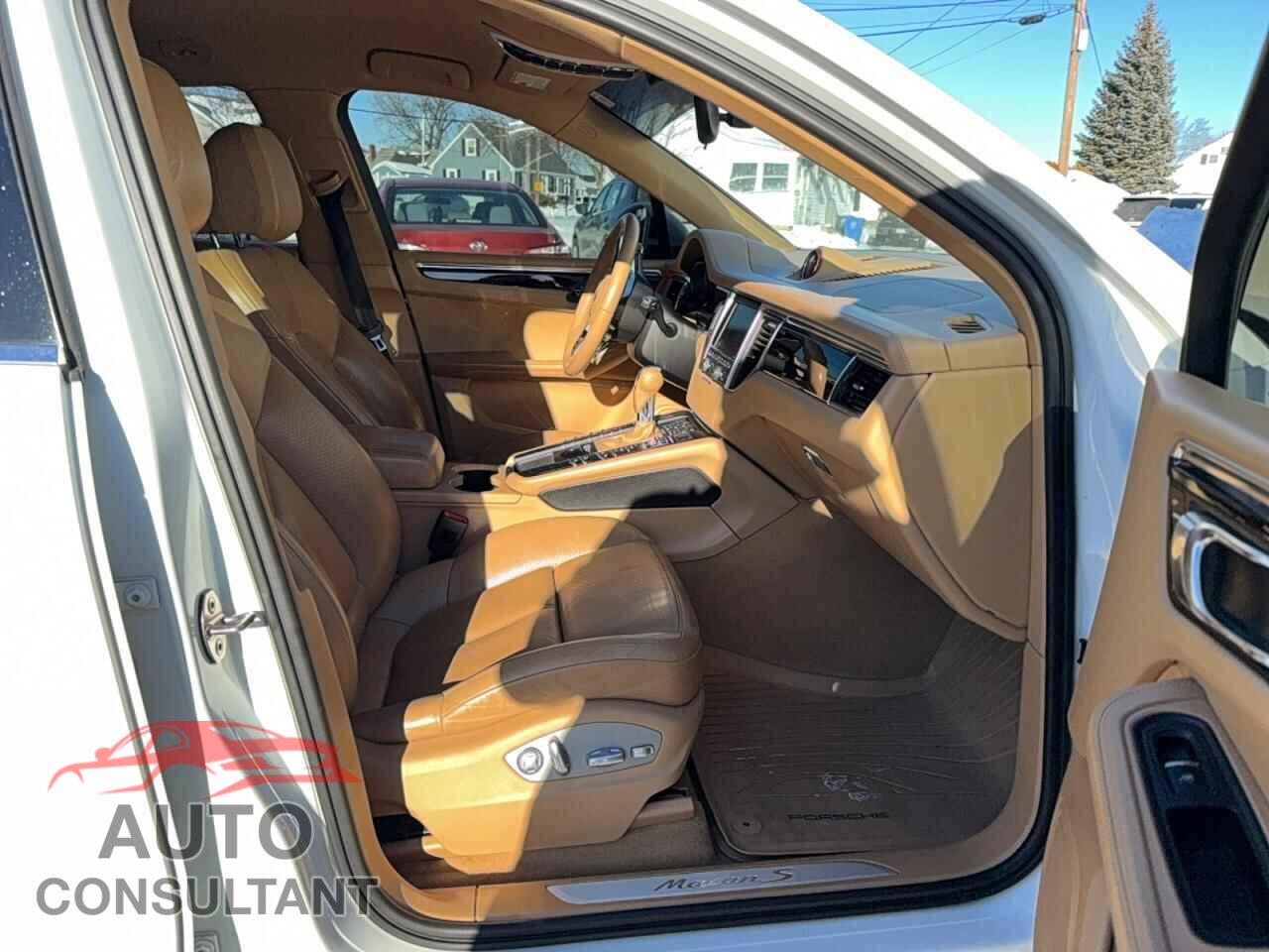 PORSCHE MACAN 2015 - WP1AB2A55FLB63558