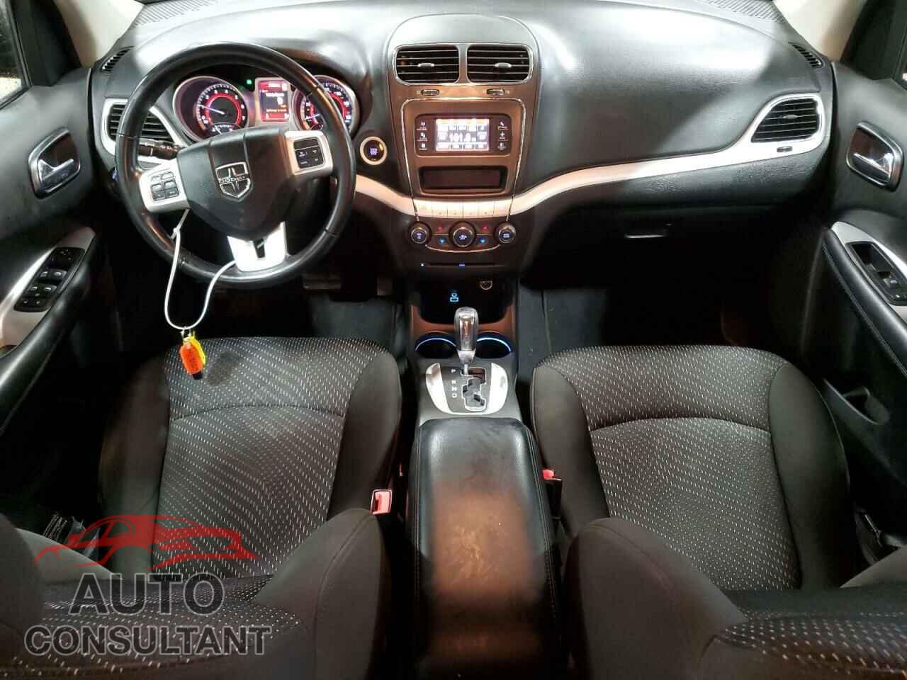 DODGE JOURNEY 2019 - 3C4PDCBB0KT870906