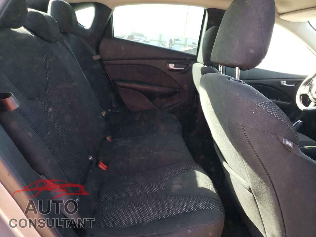 DODGE DART 2016 - 1C3CDFAAXGD593093