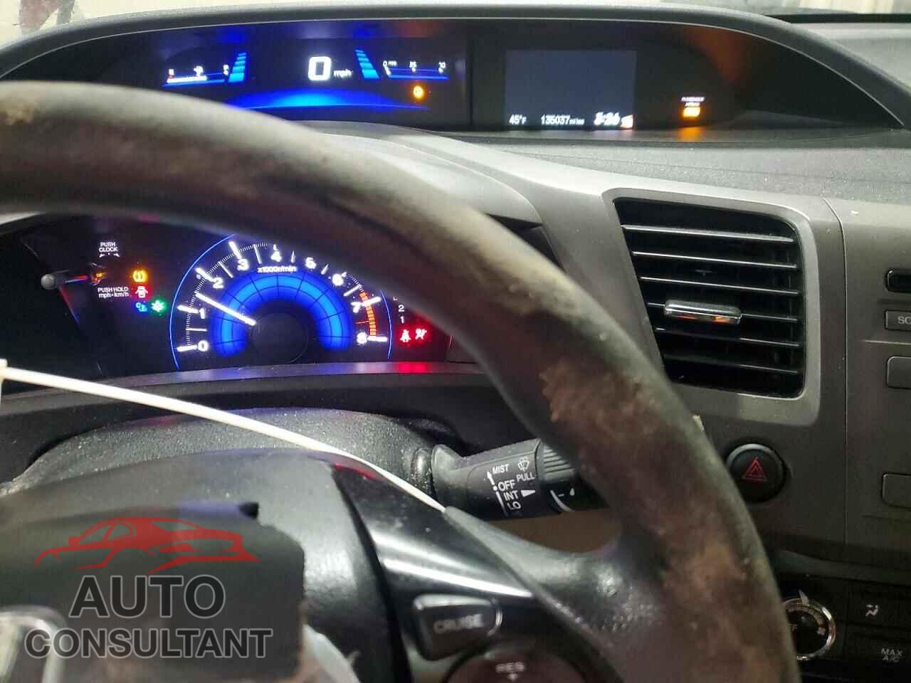 HONDA CIVIC 2012 - 2HGFB2F86CH606272