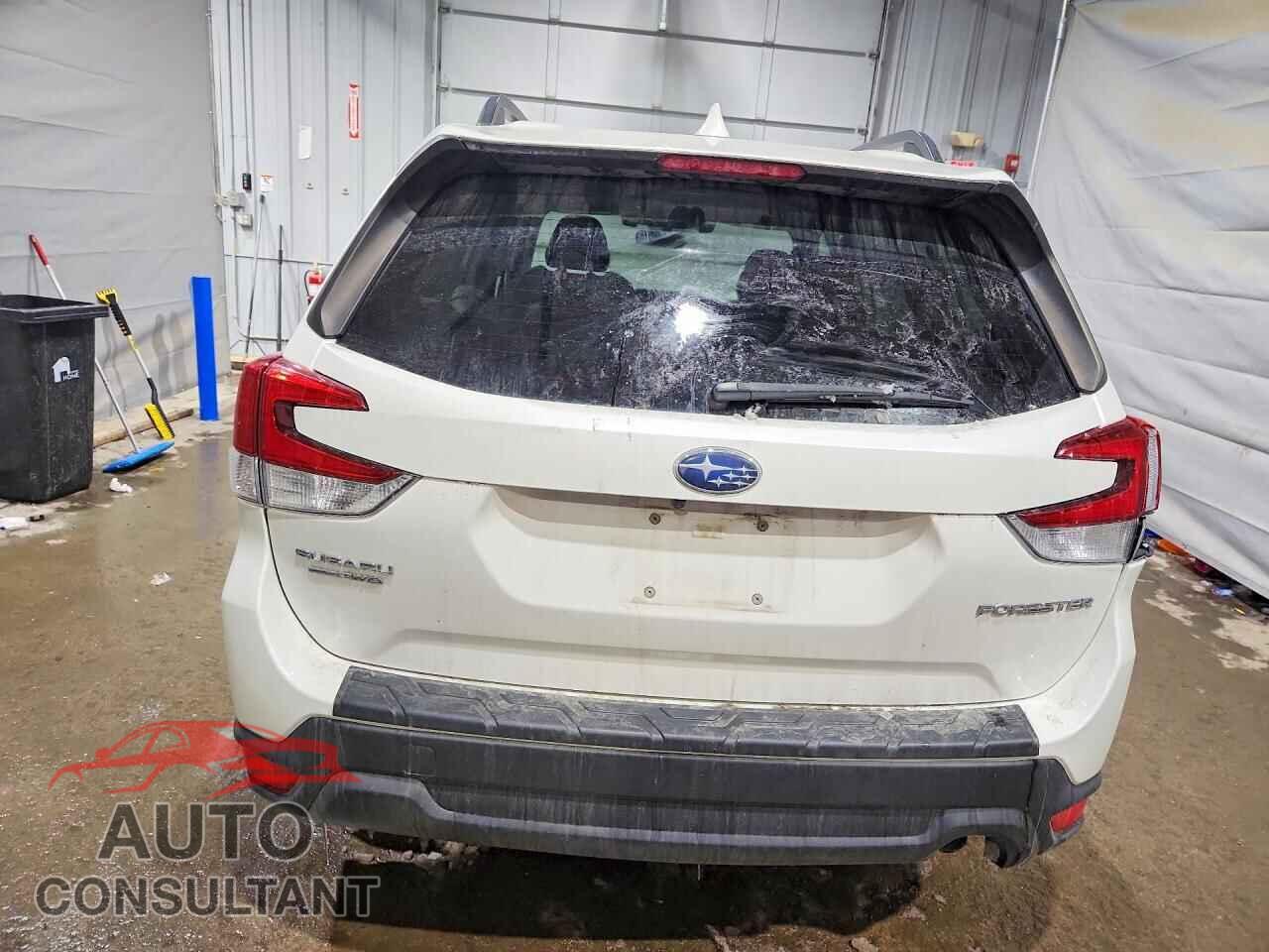 SUBARU FORESTER 2019 - JF2SKAGC1KH425872