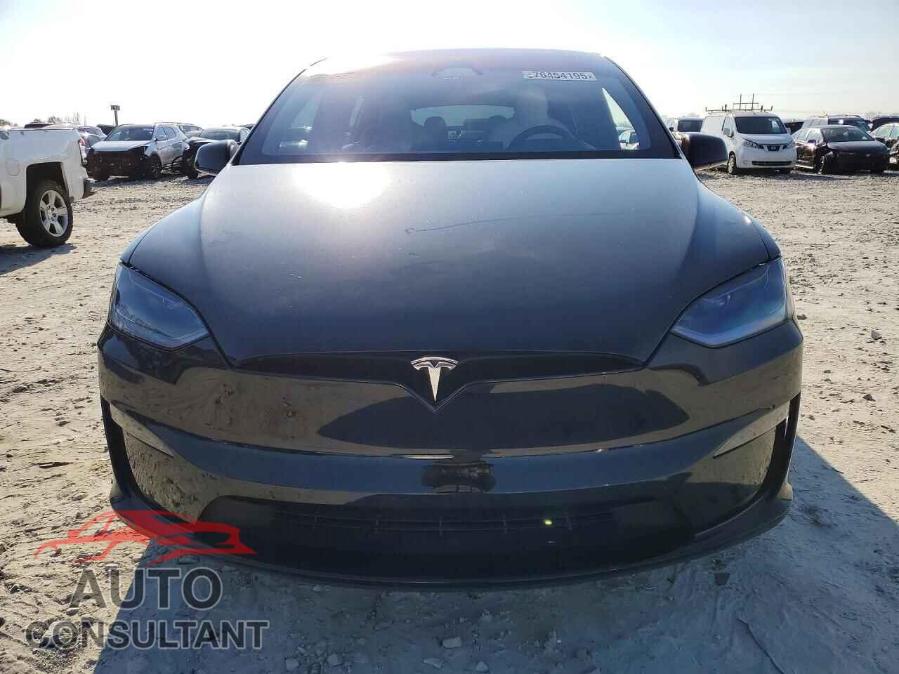 TESLA MODEL X 2024 - 7SAXCBE66RF440725