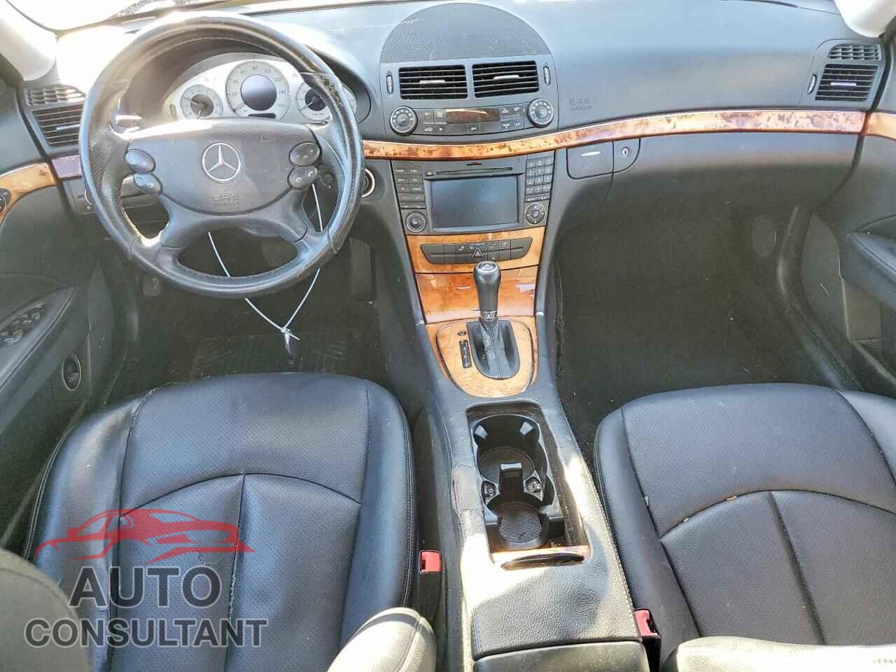 MERCEDES-BENZ E-CLASS 2009 - WDBUF56X09B386713