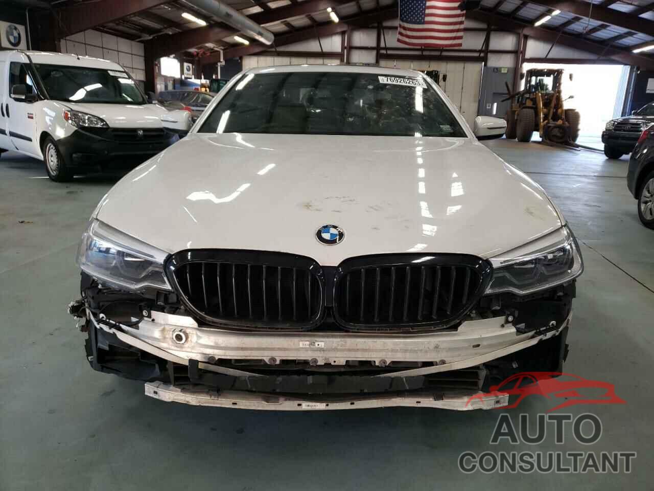 BMW 5 SERIES 2018 - WBAJA7C55JWA73705