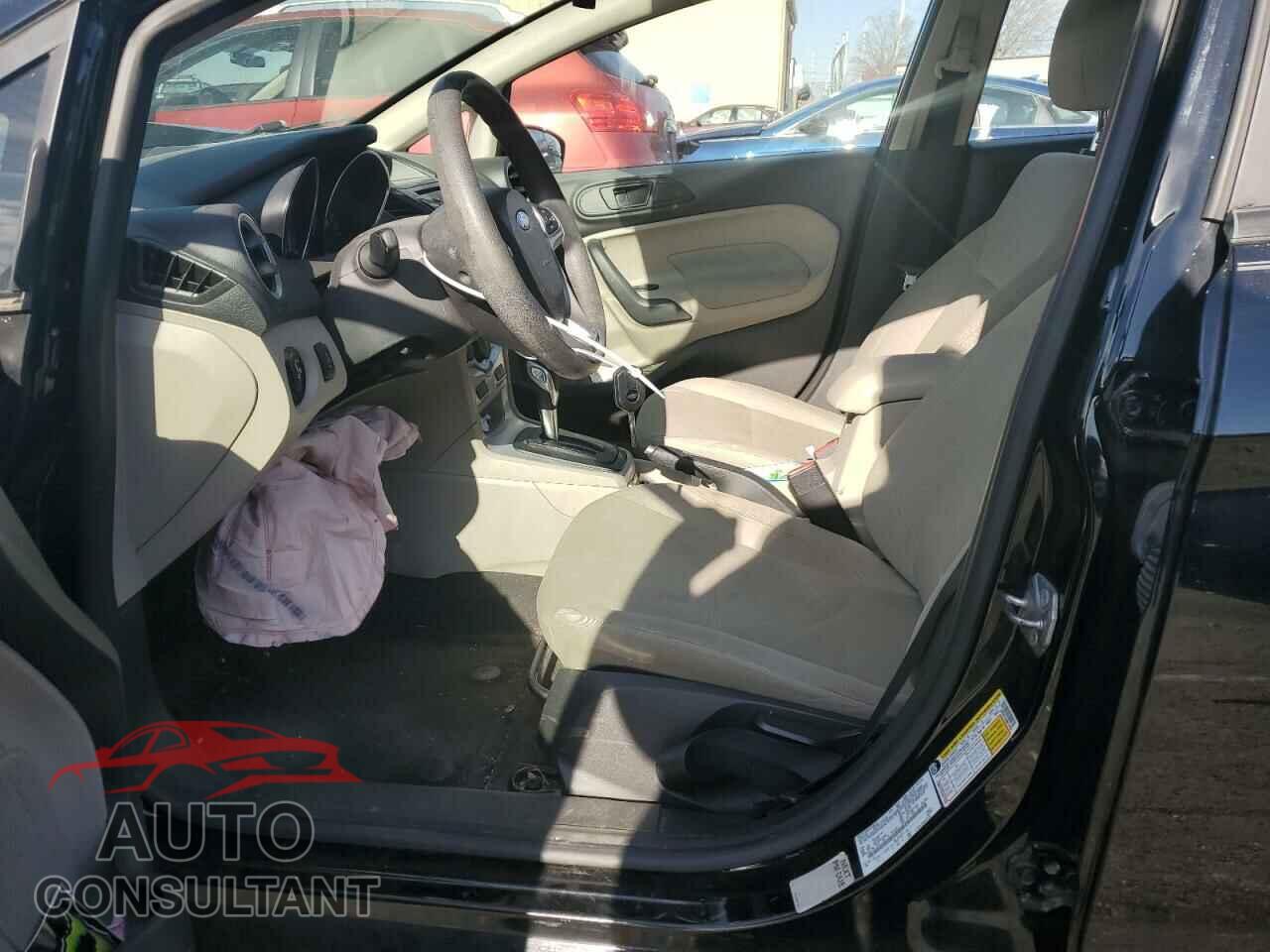 FORD FIESTA 2017 - 3FADP4EJ3HM118905
