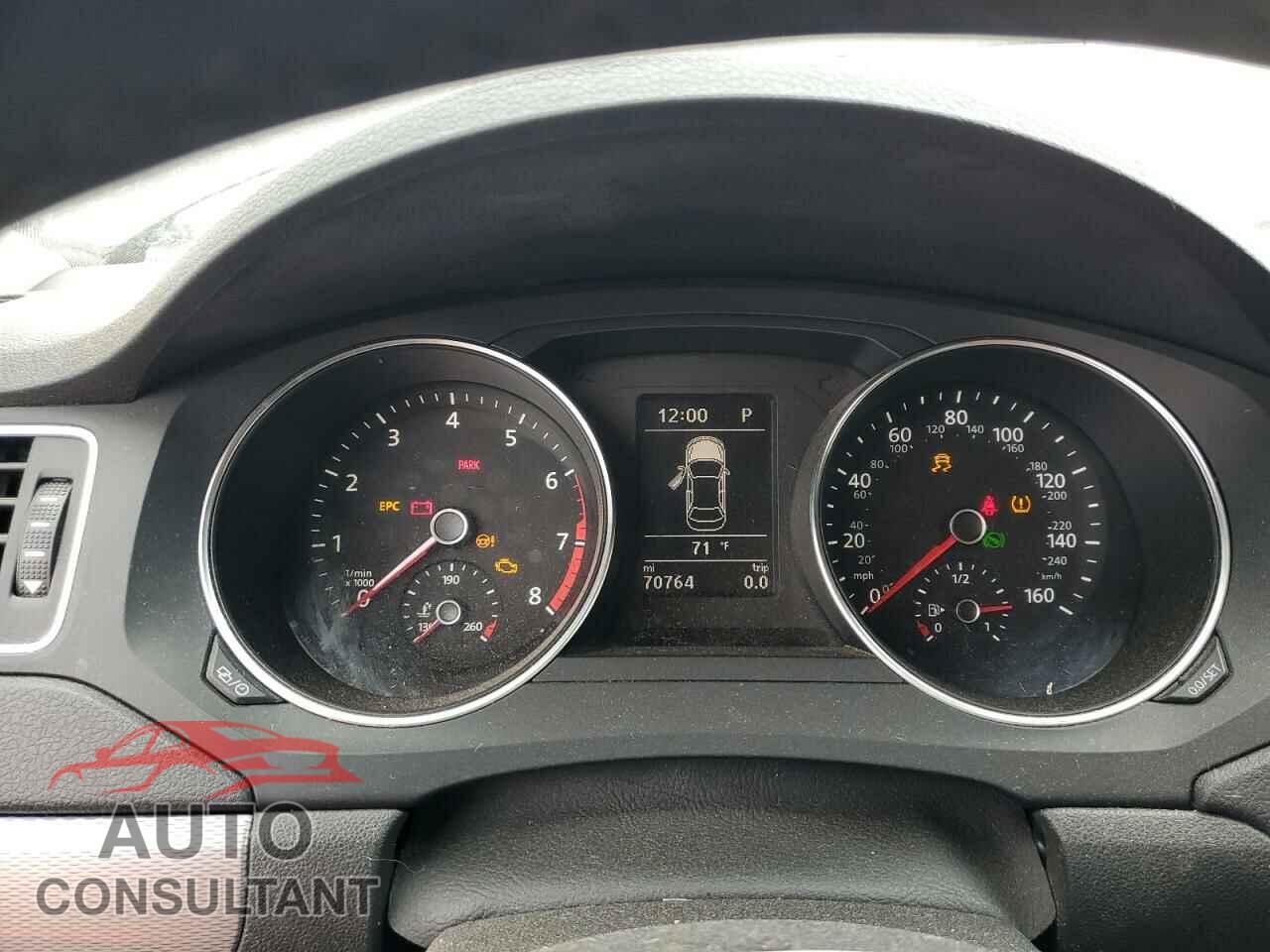 VOLKSWAGEN JETTA 2017 - 3VWDB7AJ9HM339437