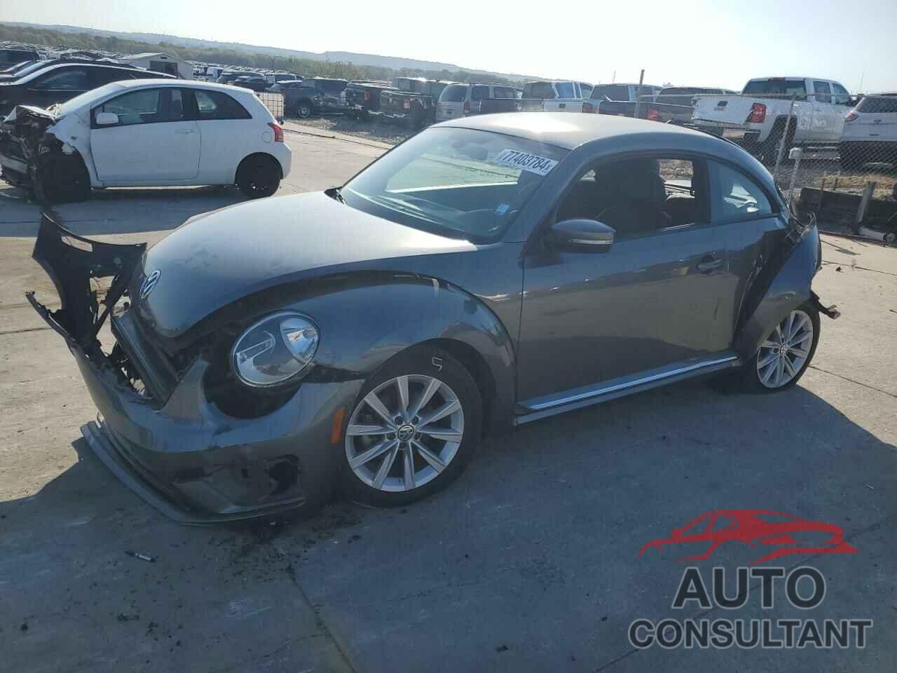 VOLKSWAGEN BEETLE 2018 - 3VWFD7AT1JM710424