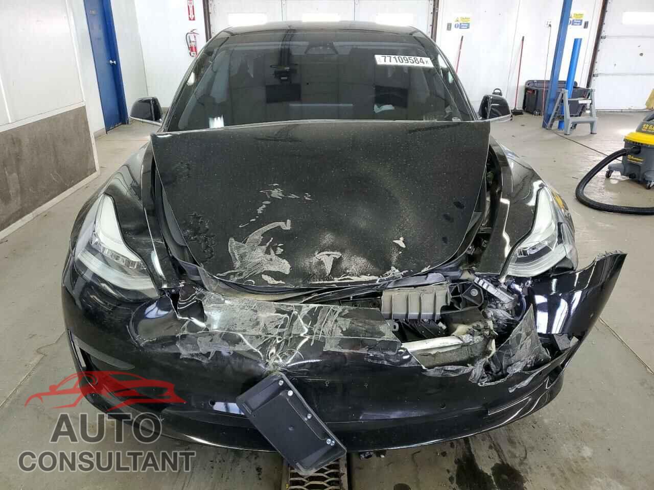 TESLA MODEL 3 2020 - 5YJ3E1EA7LF660810