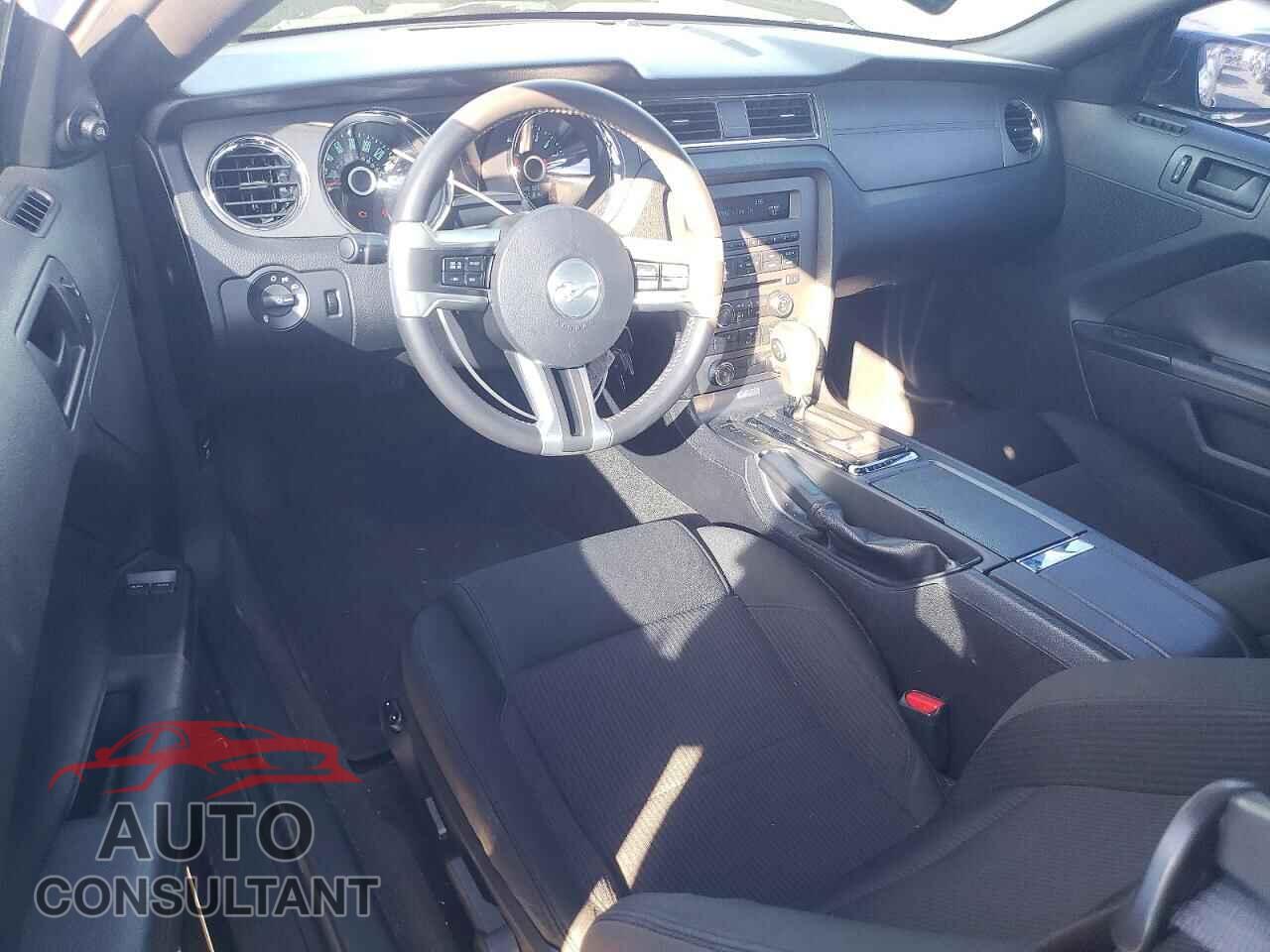 FORD ALL Models 2014 - 1ZVBP8AM5E5330776