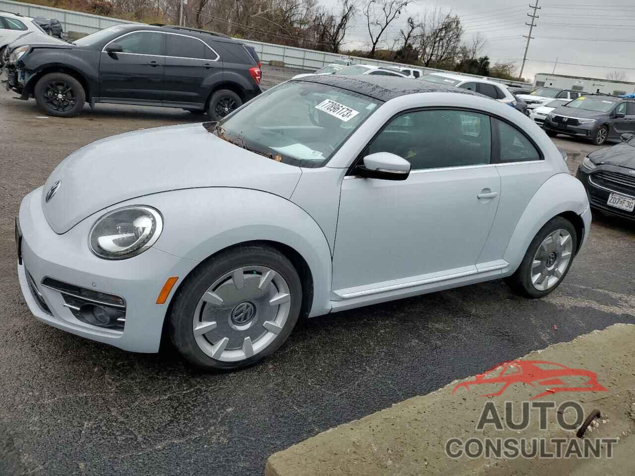 VOLKSWAGEN BEETLE 2018 - 3VWJD7AT0JM726611