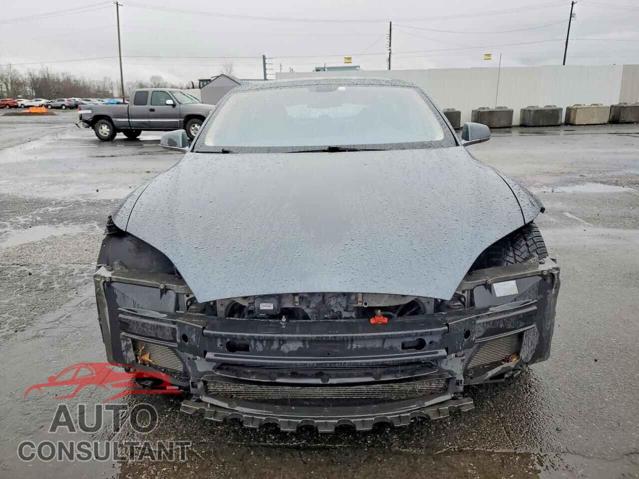 TESLA MODEL S 2013 - 5YJSA1DP3DFP14845