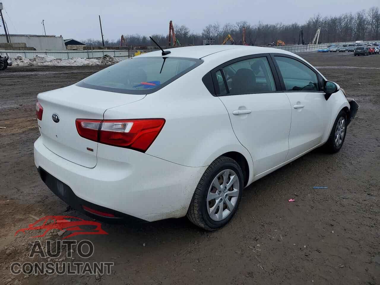 KIA RIO 2013 - KNADM4A31D6270649