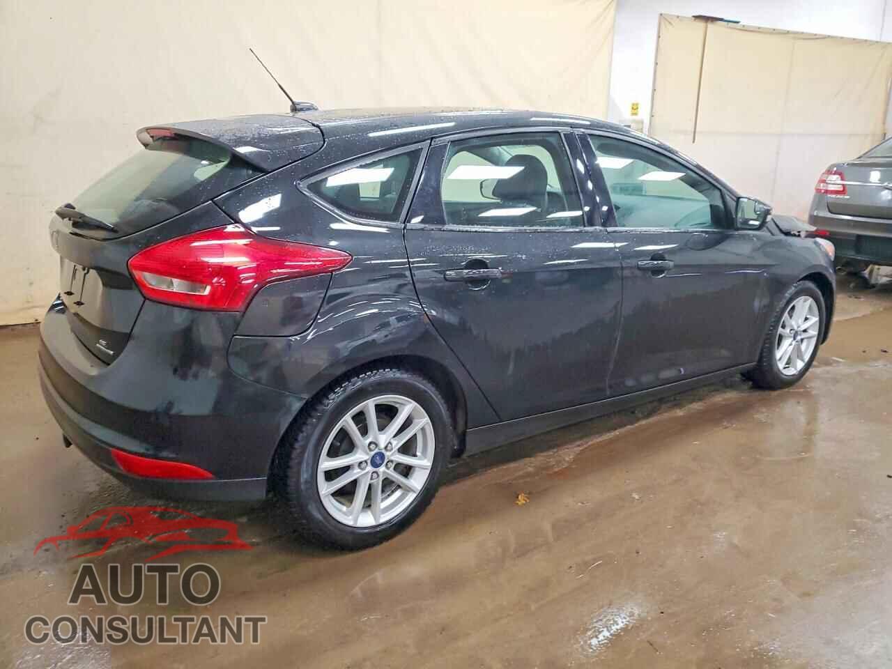 FORD FOCUS 2015 - 1FADP3K28FL338918