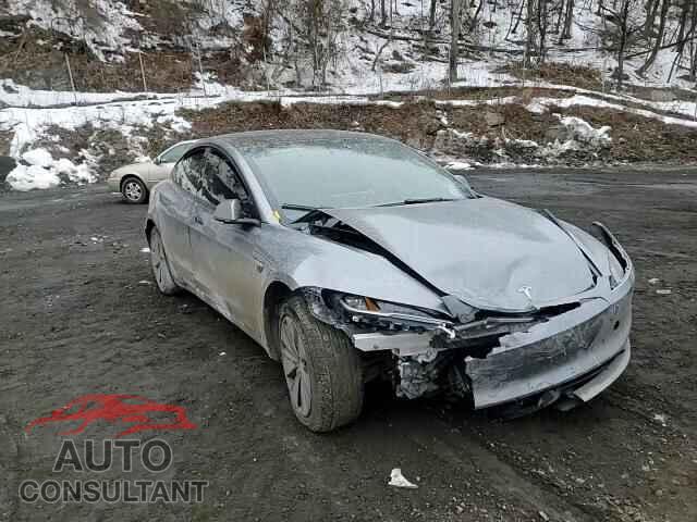 TESLA MODEL 3 2025 - 5YJ3E1EA7SF992759