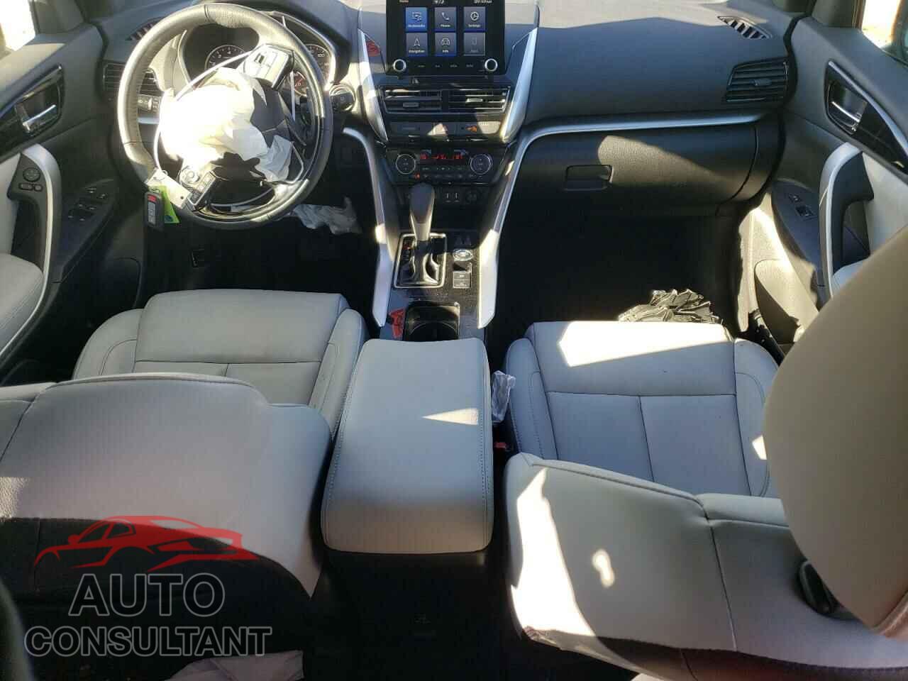 MITSUBISHI ECLIPSE 2023 - JA4ATWAAXPZ021167