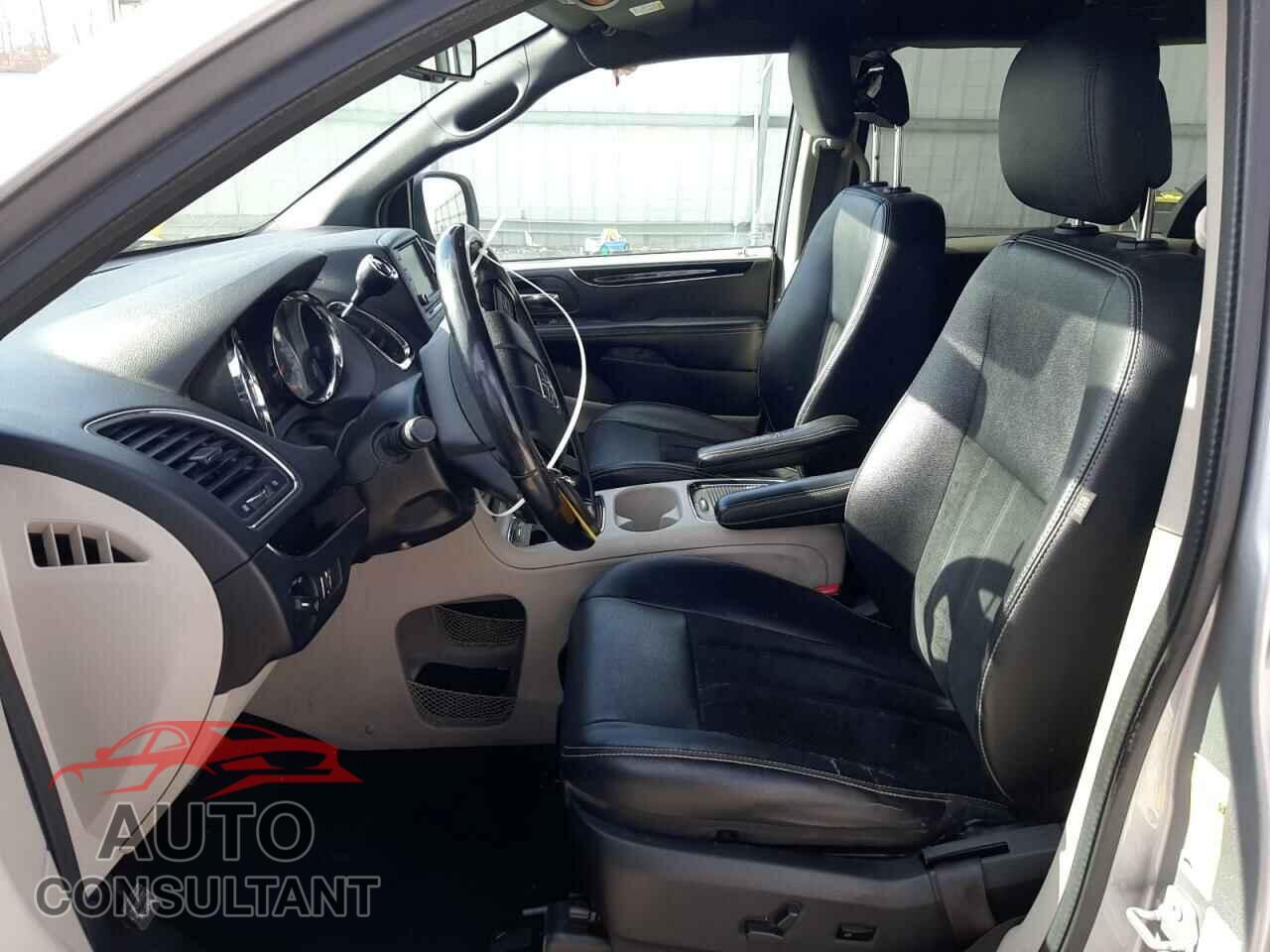 DODGE CARAVAN 2017 - 2C4RDGCG9HR869176
