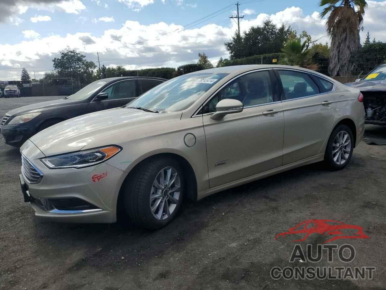 FORD FUSION 2018 - 3FA6P0PU0JR123576