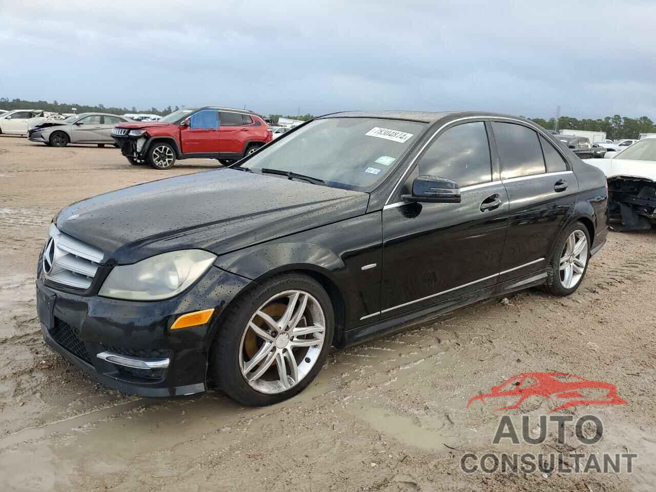 MERCEDES-BENZ C-CLASS 2012 - WDDGF4HB4CR222055