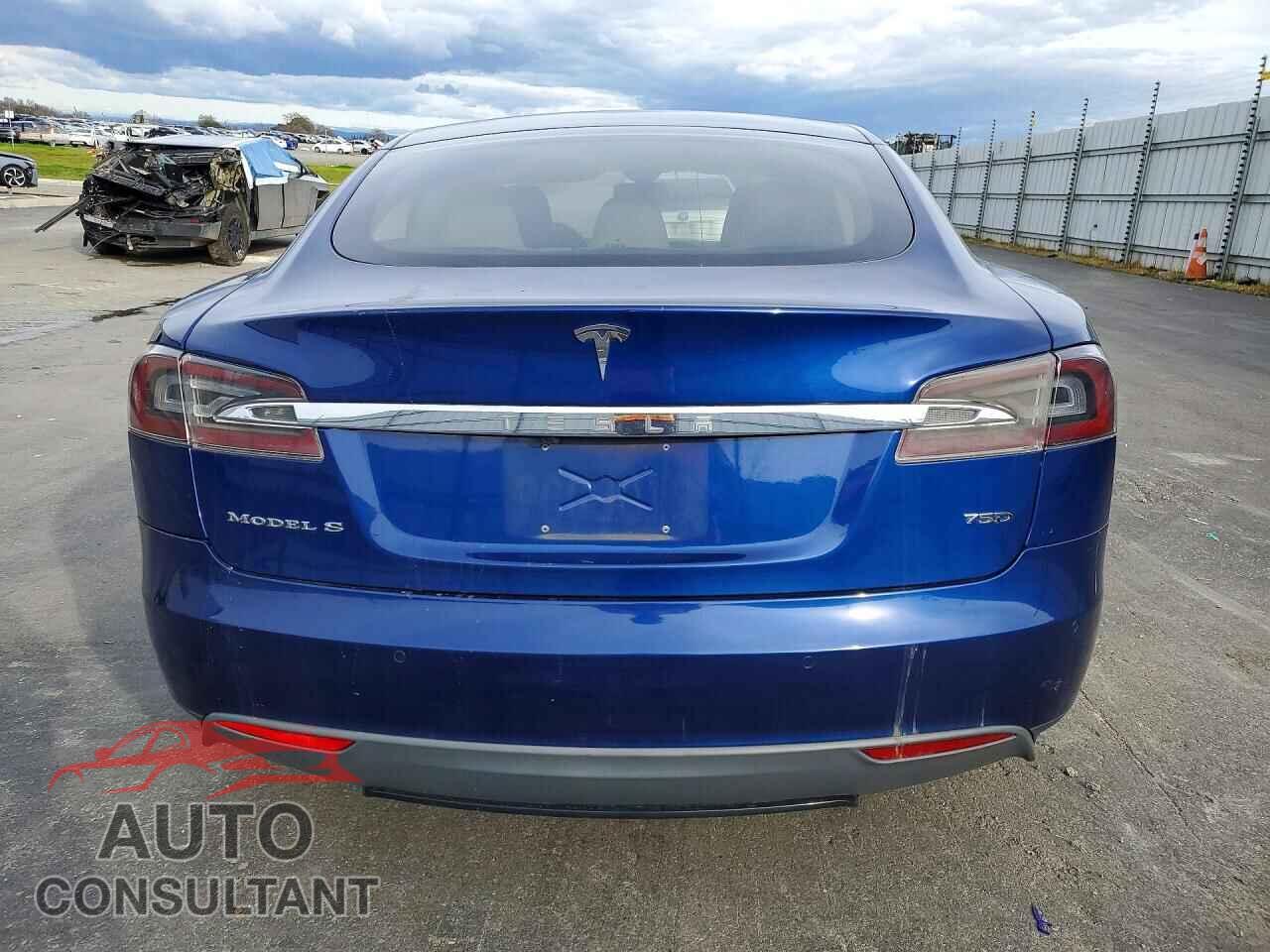 TESLA MODEL S 2015 - 5YJSA1E20FF103984