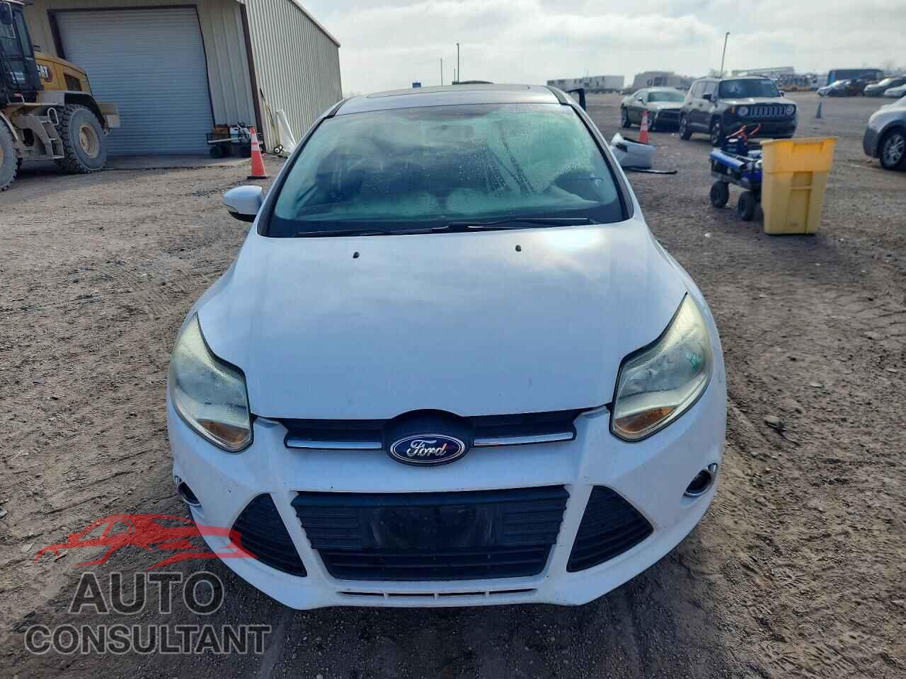 FORD FOCUS 2014 - 1FADP3F27EL340331