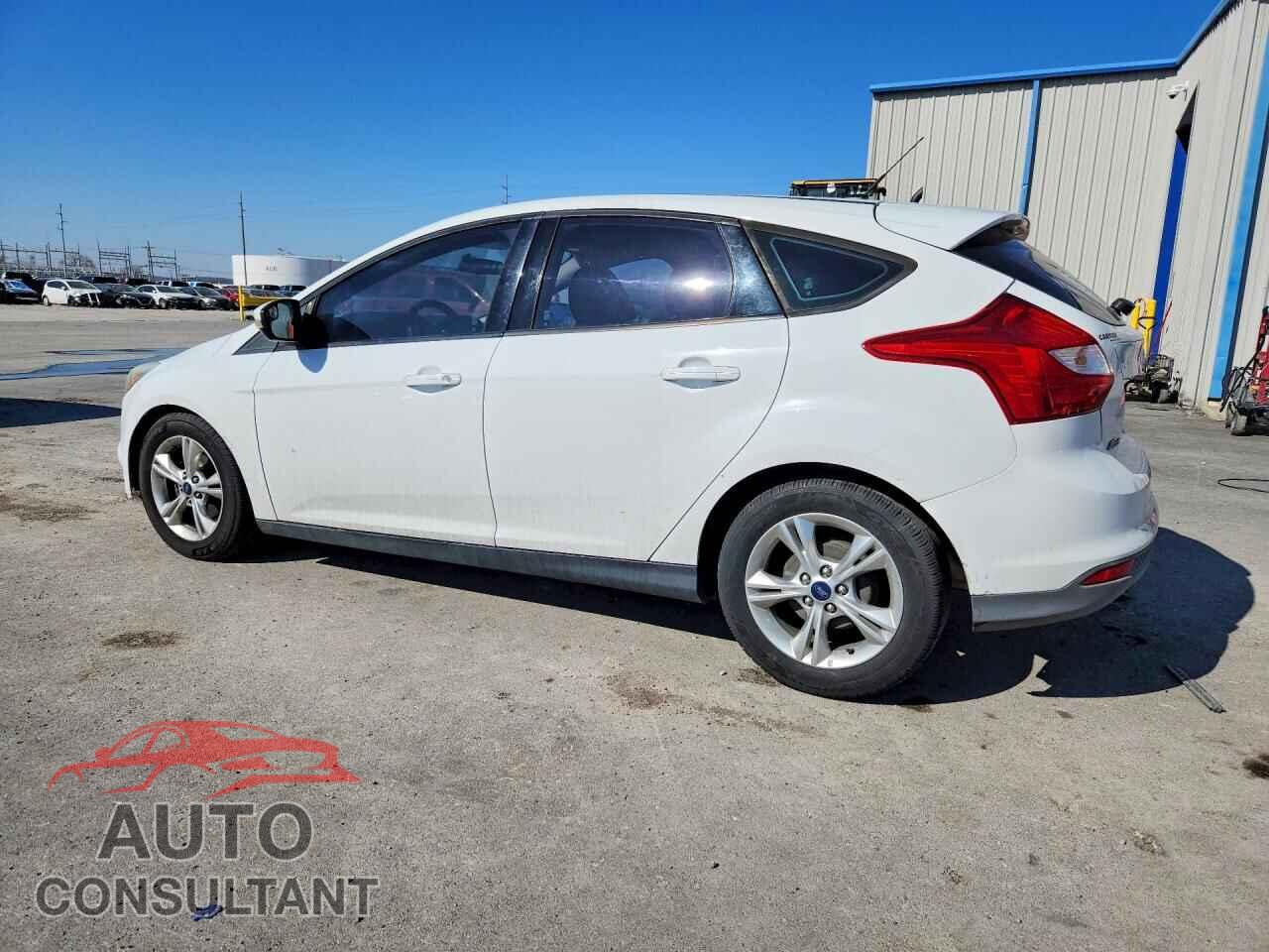 FORD FOCUS 2014 - 1FADP3K22EL392374