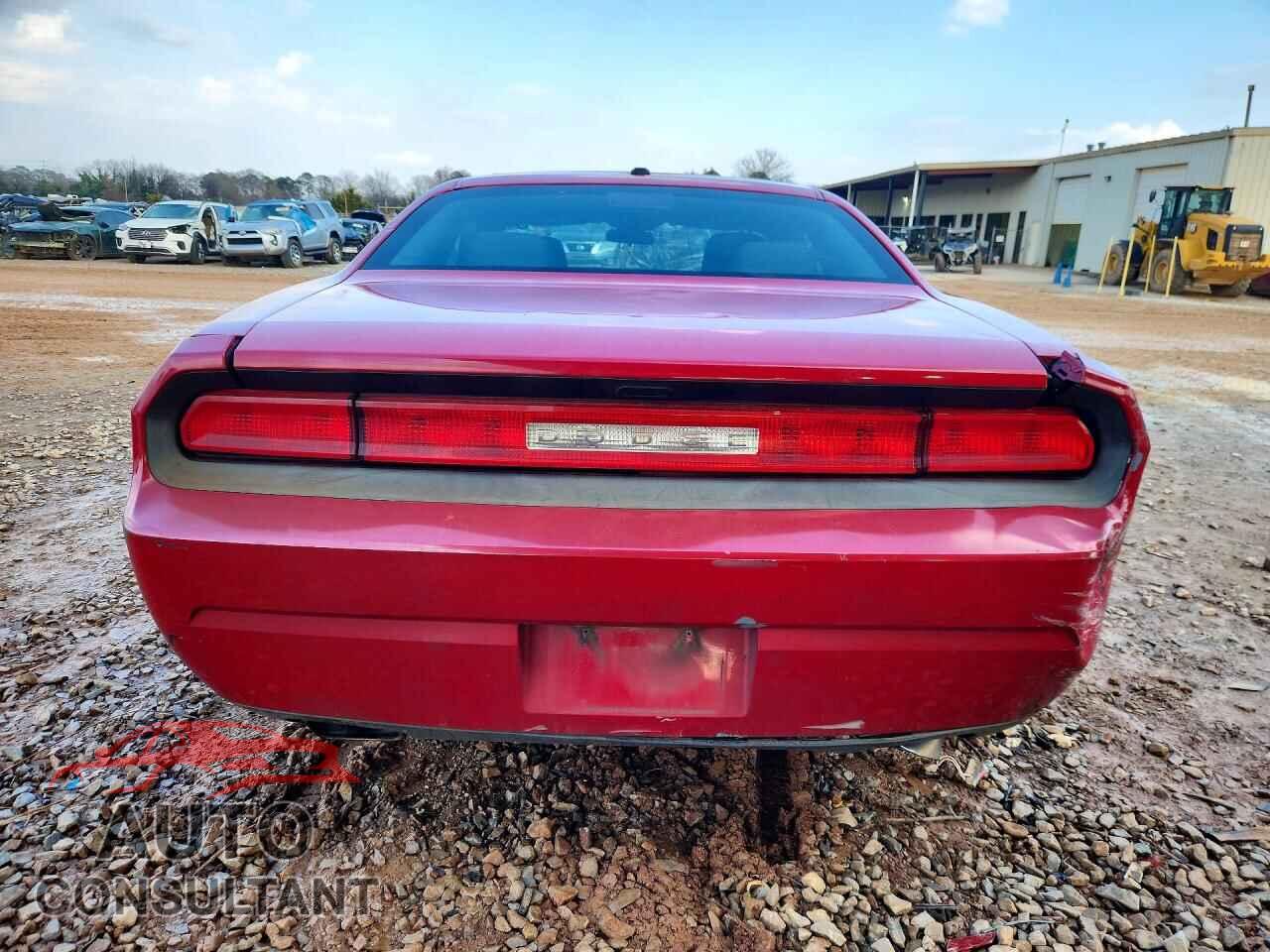 DODGE CHALLENGER 2013 - 2C3CDYAG1DH592977