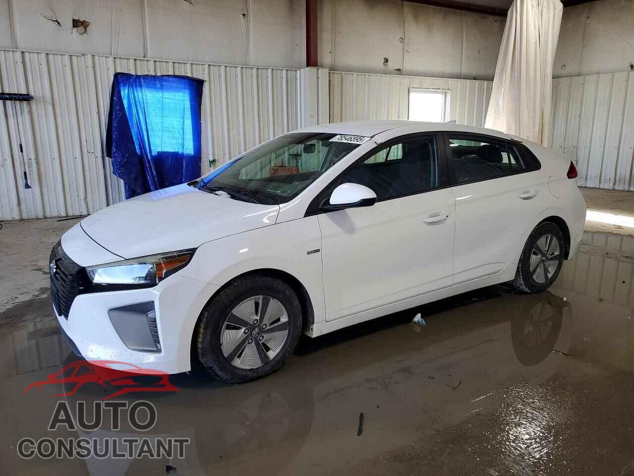 HYUNDAI IONIQ HYBRID 2017 - KMHC65LC9HU021864