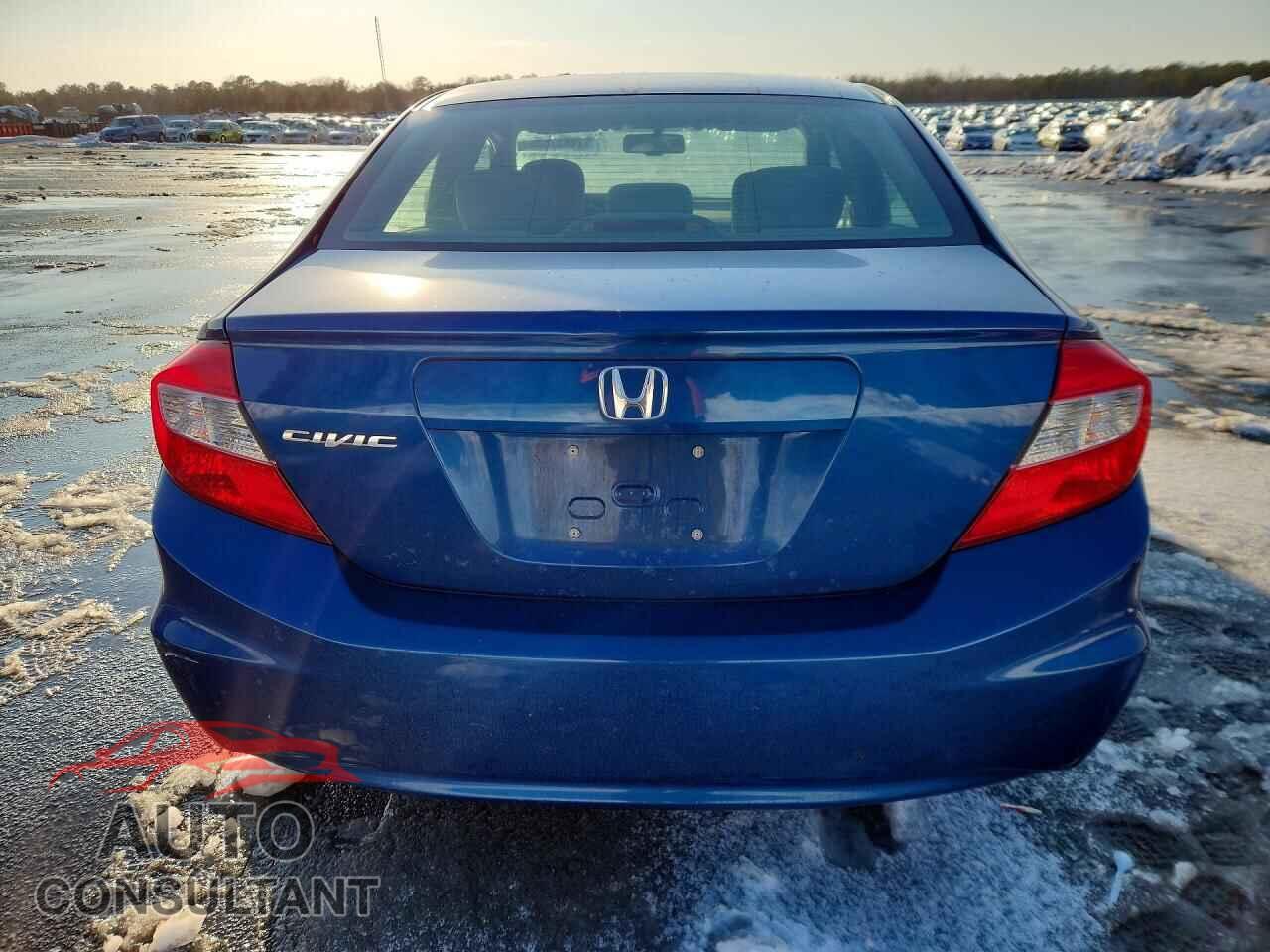 HONDA CIVIC 2012 - 2HGFB2E57CH506463