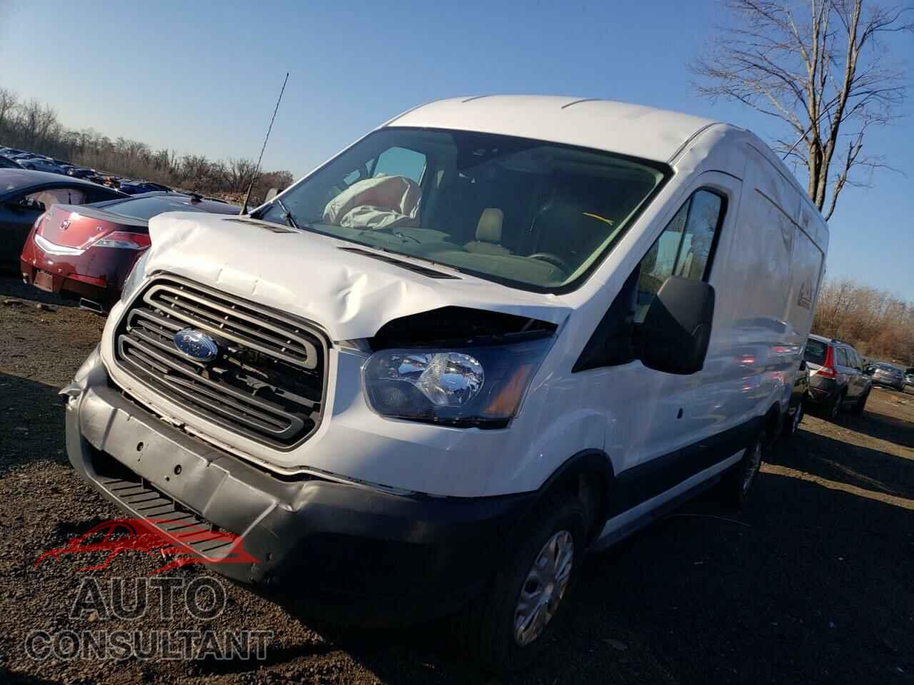 FORD TRANSIT 2019 - 1FTYR2CM8KKA87382
