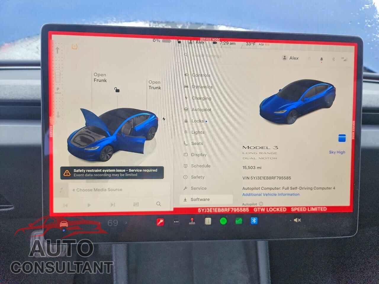 TESLA MODEL 3 2024 - 5YJ3E1EB8RF795585