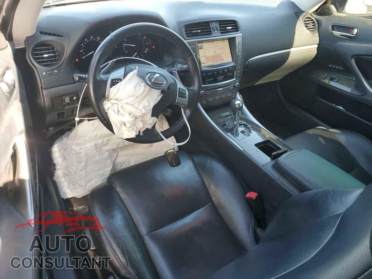 LEXUS IS 2011 - JTHFE2C29B2505593