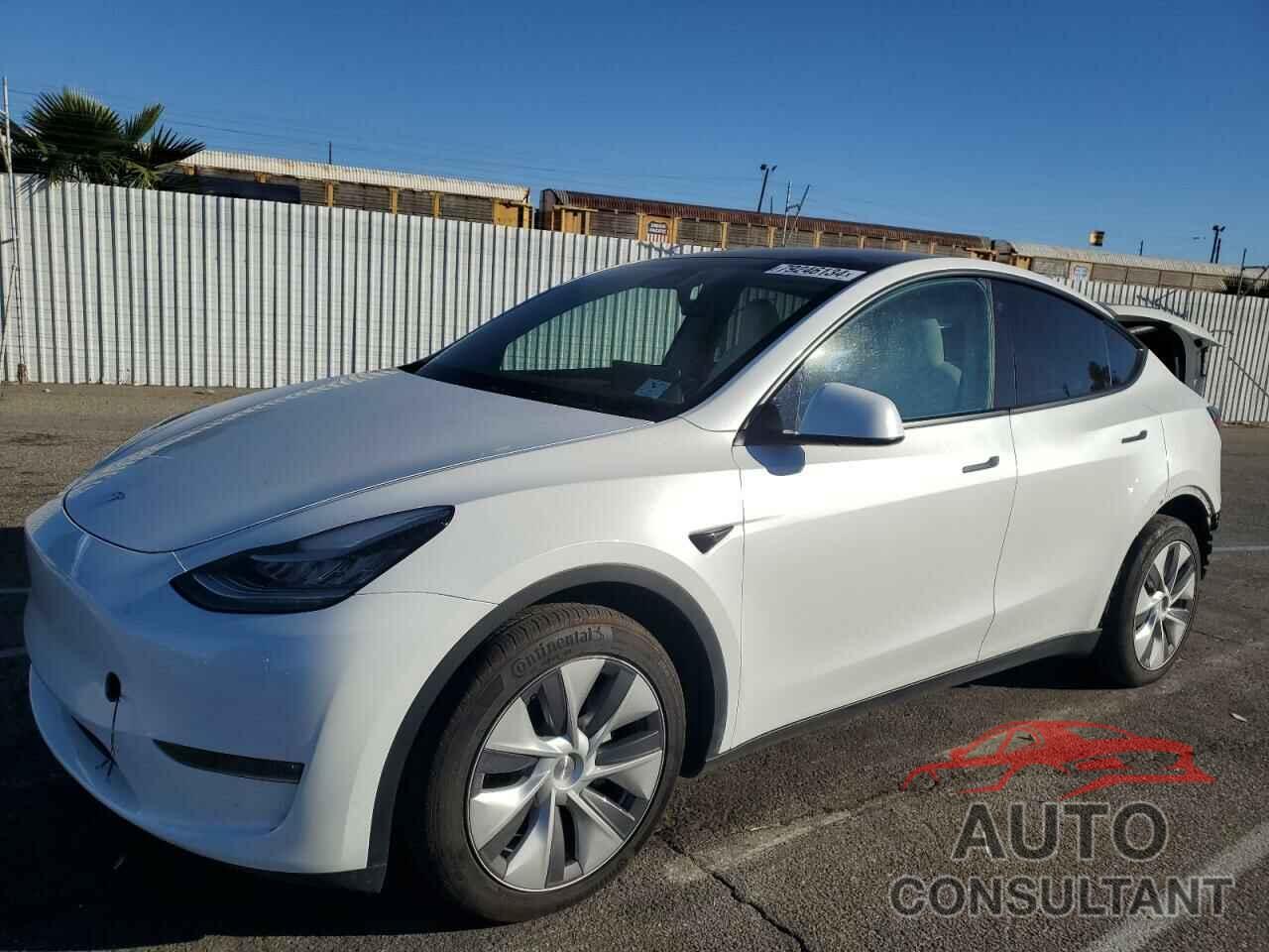 TESLA MODEL Y 2023 - 7SAYGDEE1PA109007