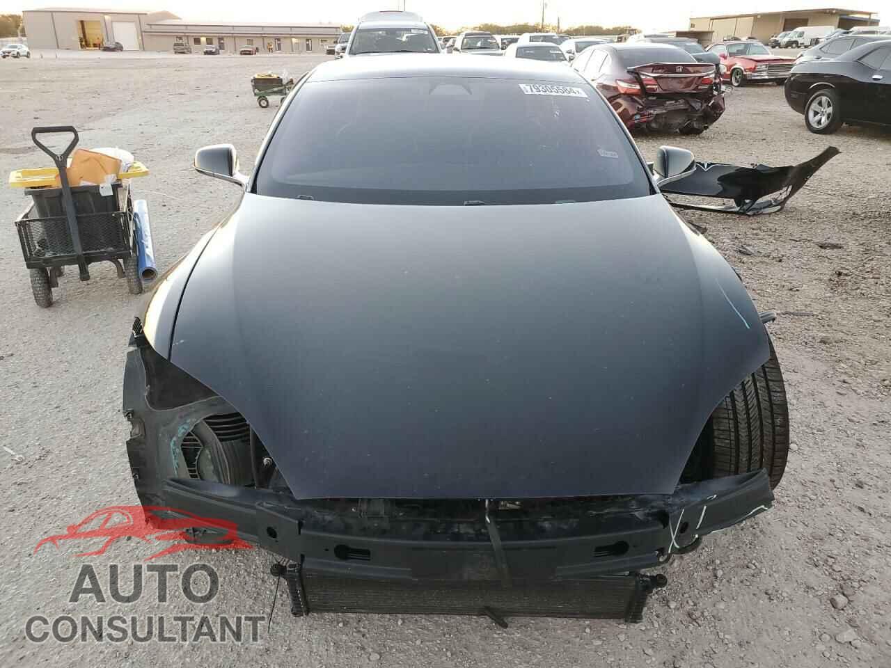 TESLA MODEL S 2018 - 5YJSA1E24JF247451