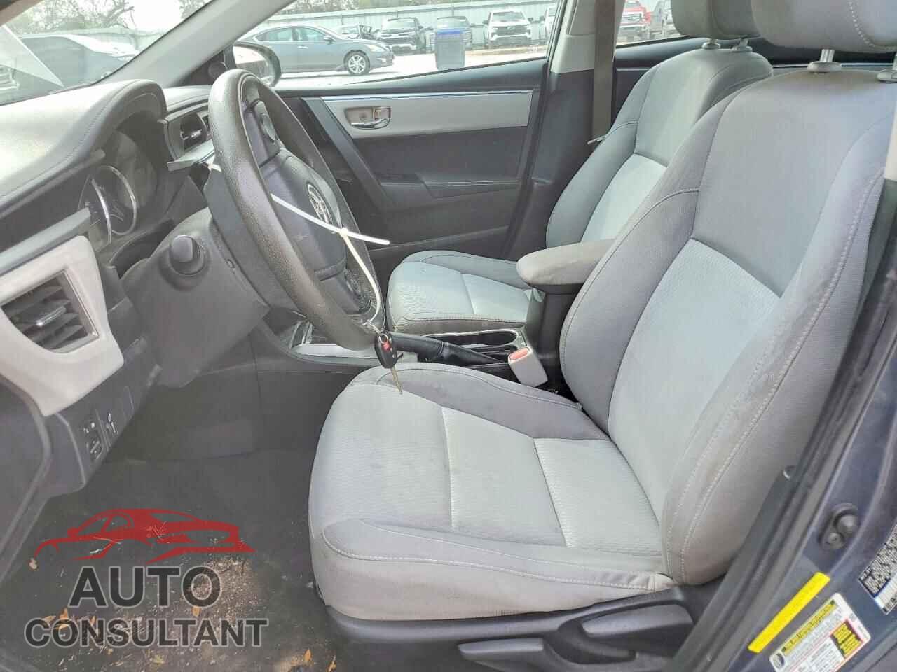 TOYOTA COROLLA 2015 - 5YFBURHE0FP364192