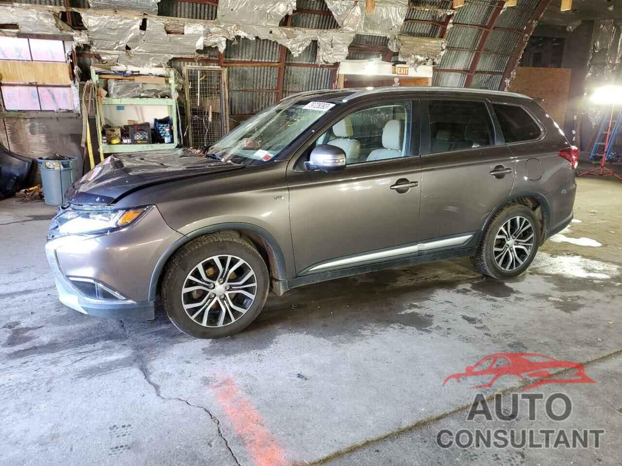 MITSUBISHI OUTLANDER 2018 - JA4JZ4AX0JZ053608