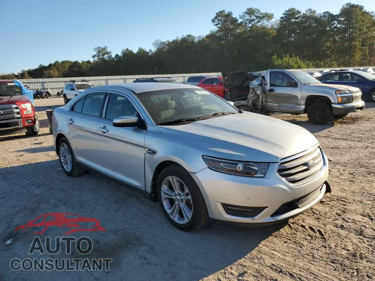 FORD TAURUS 2017 - 1FAHP2E8XHG105470