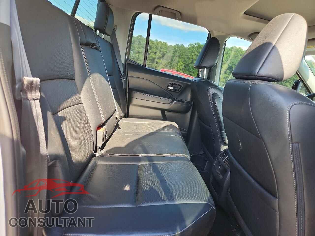 HONDA RIDGELINE 2017 - 5FPYK3F73HB036076