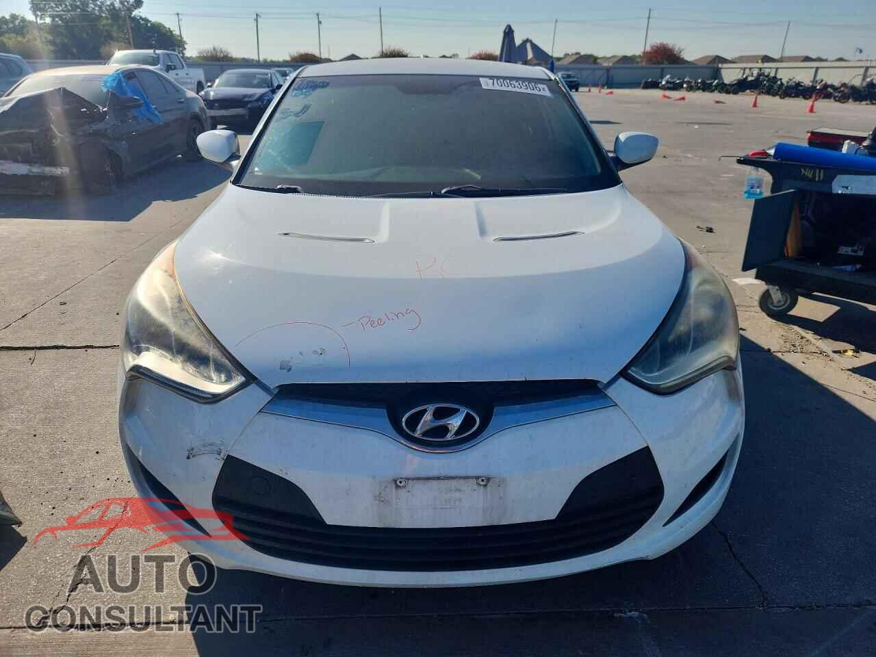 HYUNDAI VELOSTER 2012 - KMHTC6AD0CU048860