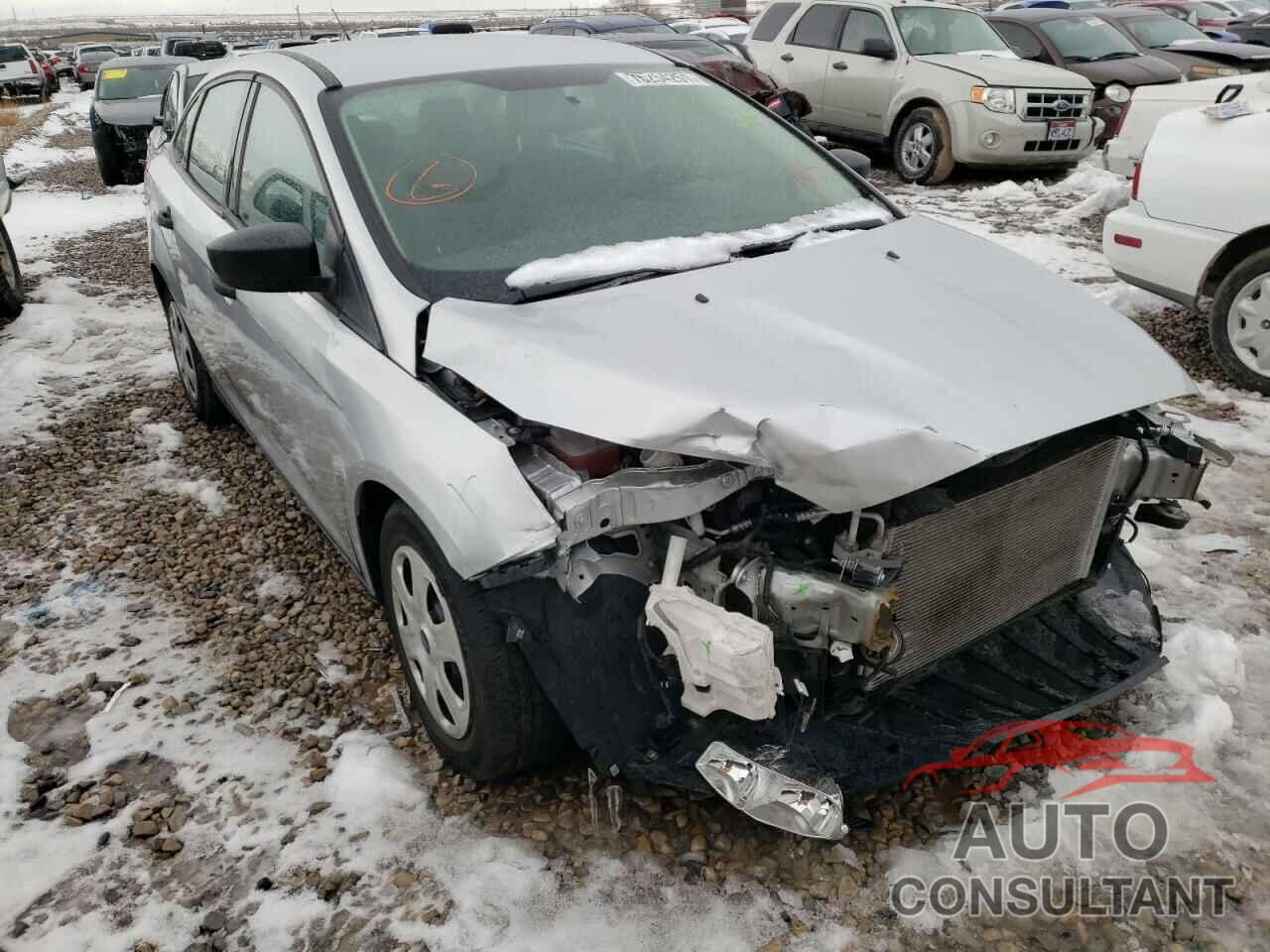 FORD FOCUS 2017 - 1FADP3E22HL211550