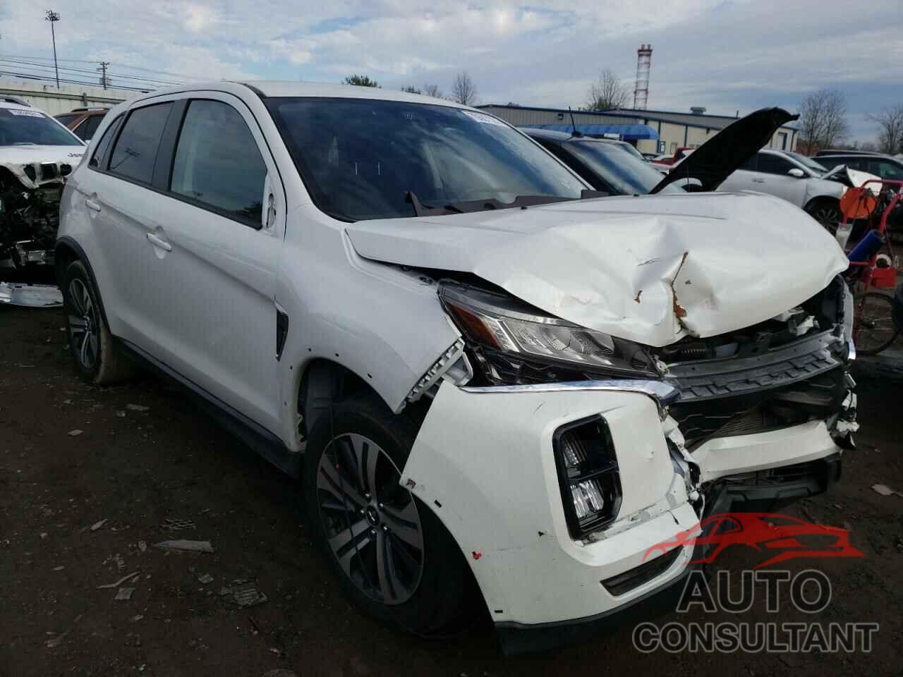 MITSUBISHI OUTLANDER 2021 - JA4ARUAUXMU017352