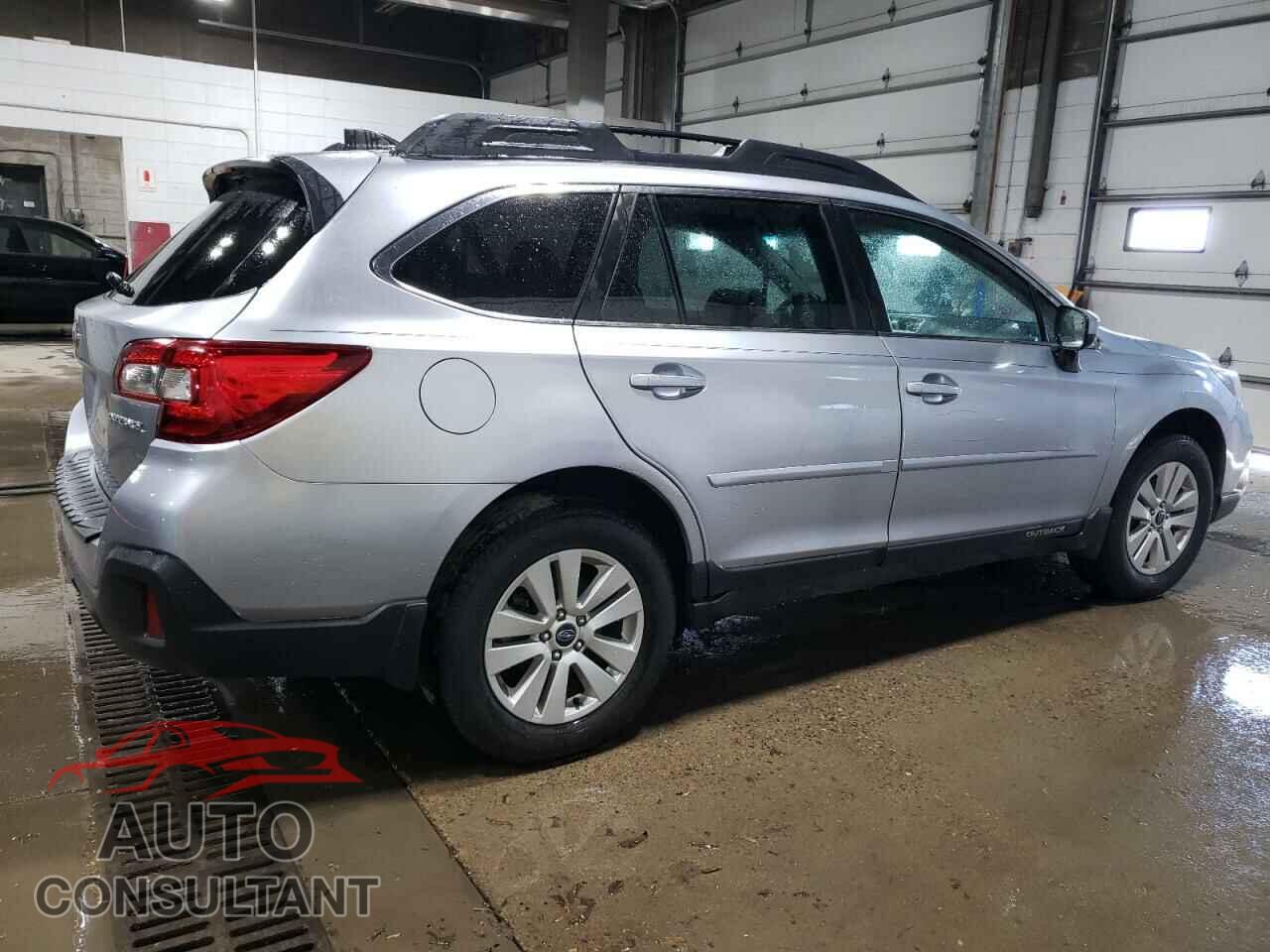 SUBARU OUTBACK 2018 - 4S4BSADC2J3294557