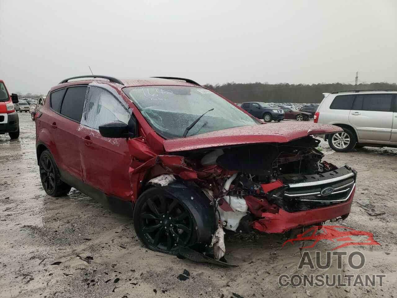 FORD ESCAPE 2019 - 1FMCU0GD6KUB19642