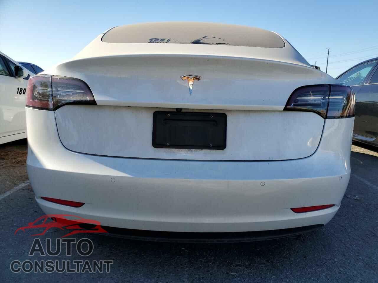 TESLA MODEL 3 2021 - 5YJ3E1EA1MF066408