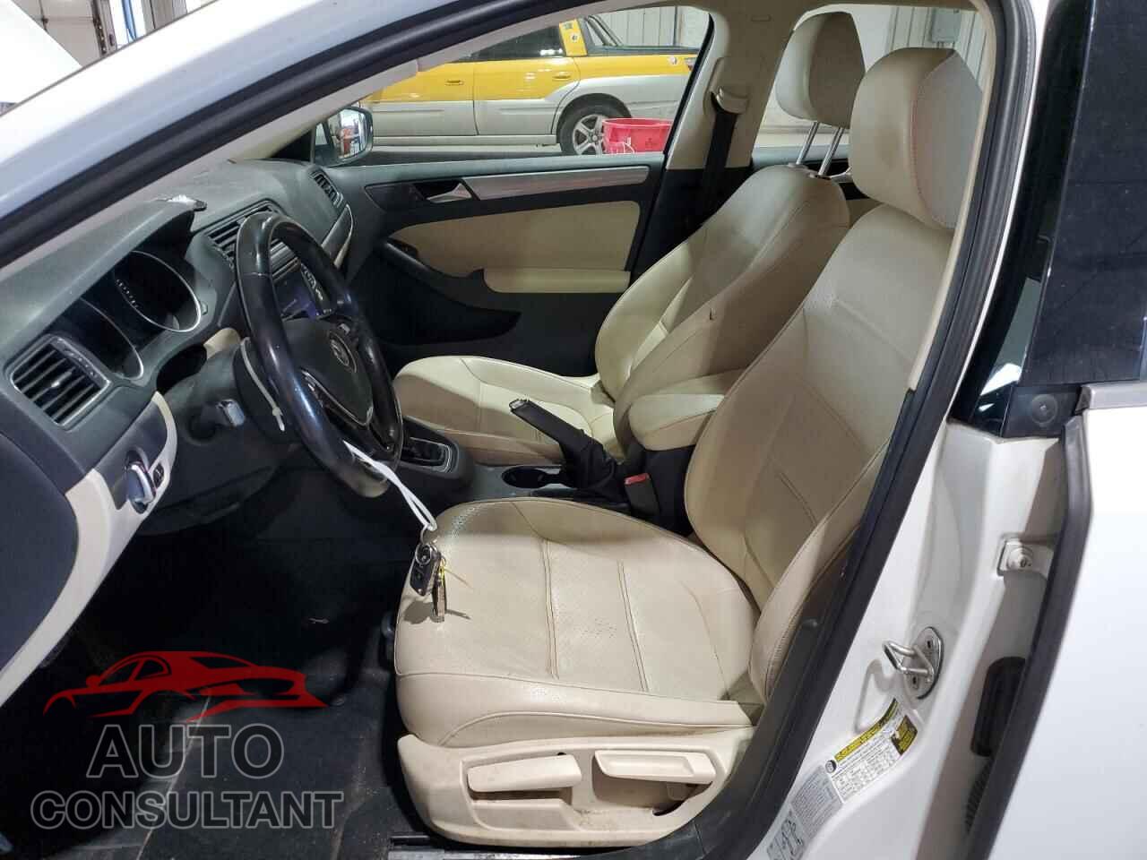 VOLKSWAGEN JETTA 2017 - 3VWDB7AJ1HM206106