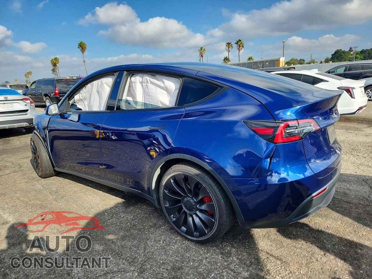TESLA MODEL Y 2022 - 7SAYGDEF8NF350510