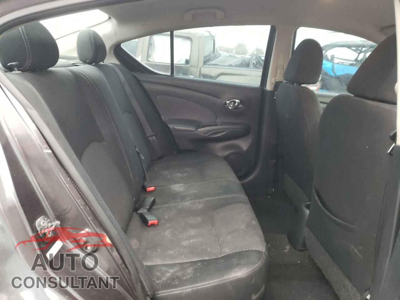 NISSAN VERSA 2015 - 3N1CN7AP1FL860765