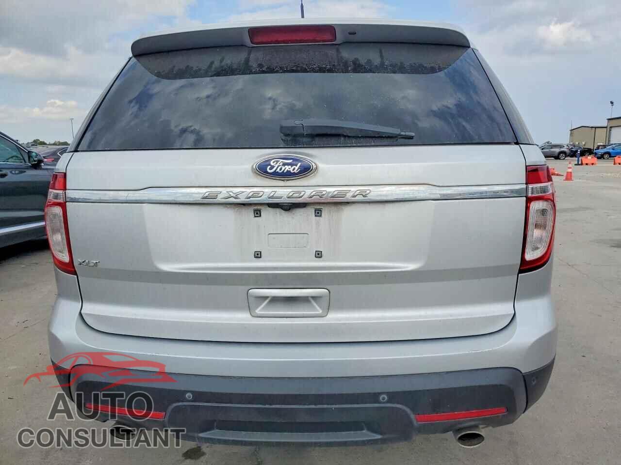 FORD EXPLORER 2011 - 1FMHK7D87BGA19088