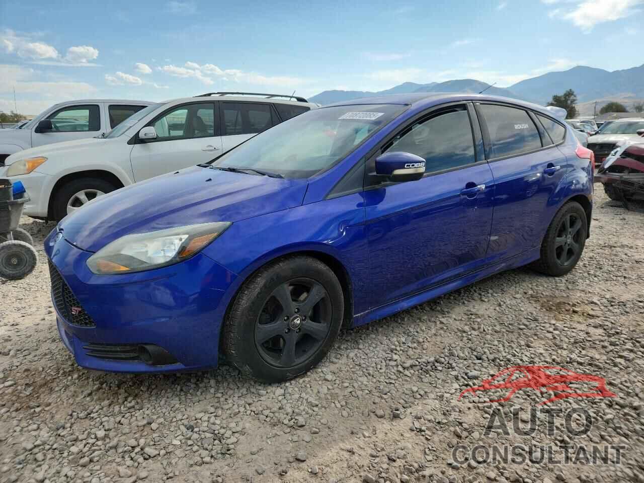 FORD FOCUS 2013 - 1FADP3L9XDL142777