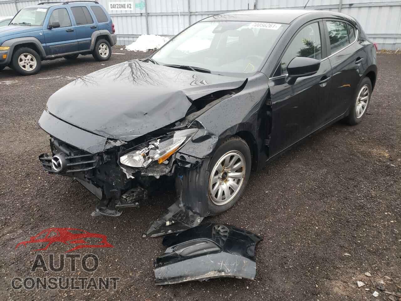 MAZDA 3 2017 - 3MZBN1L70HM133842